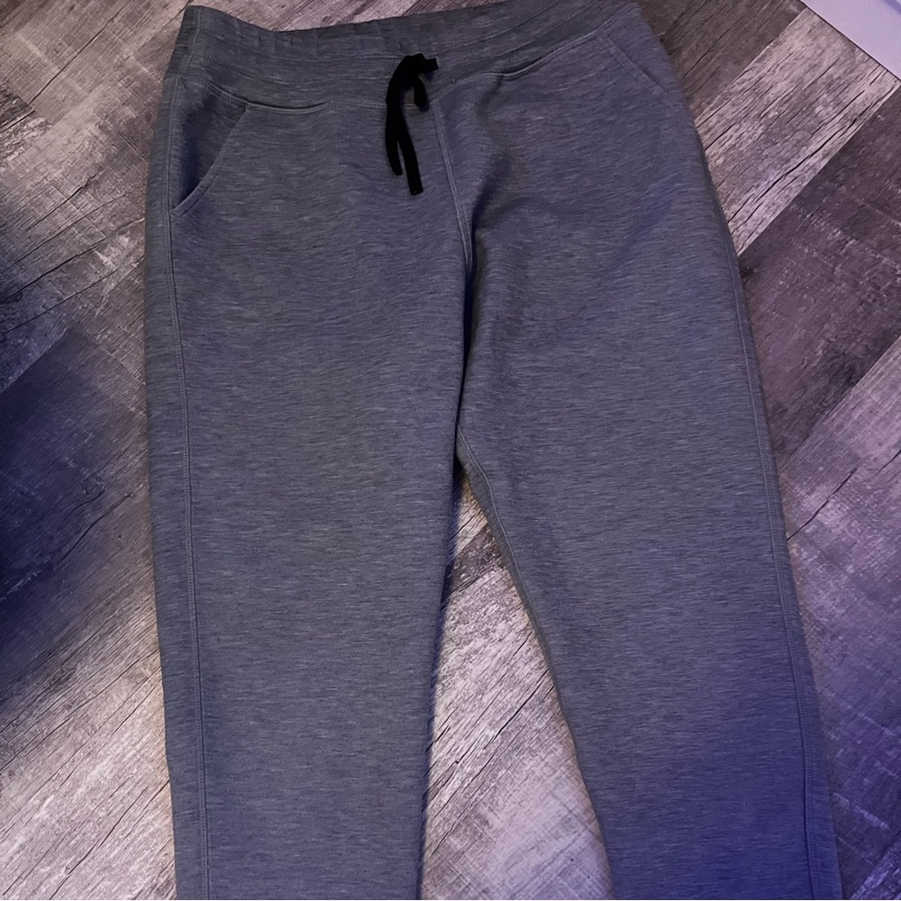 FLEECE sweatpants!